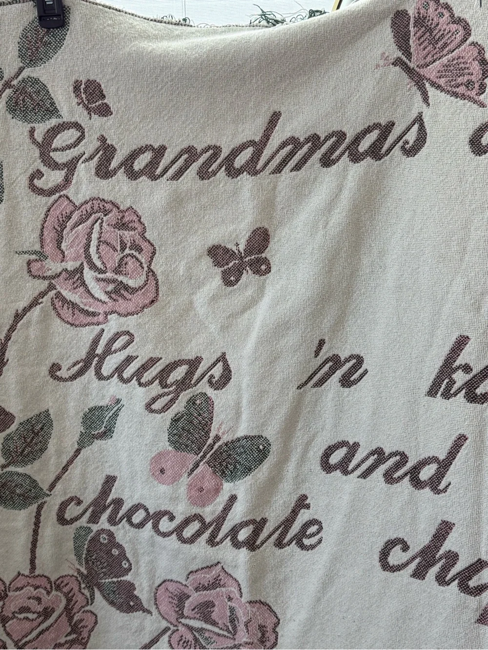Vintage grandmacore tapestry blanket- Pink & Gray Floral
